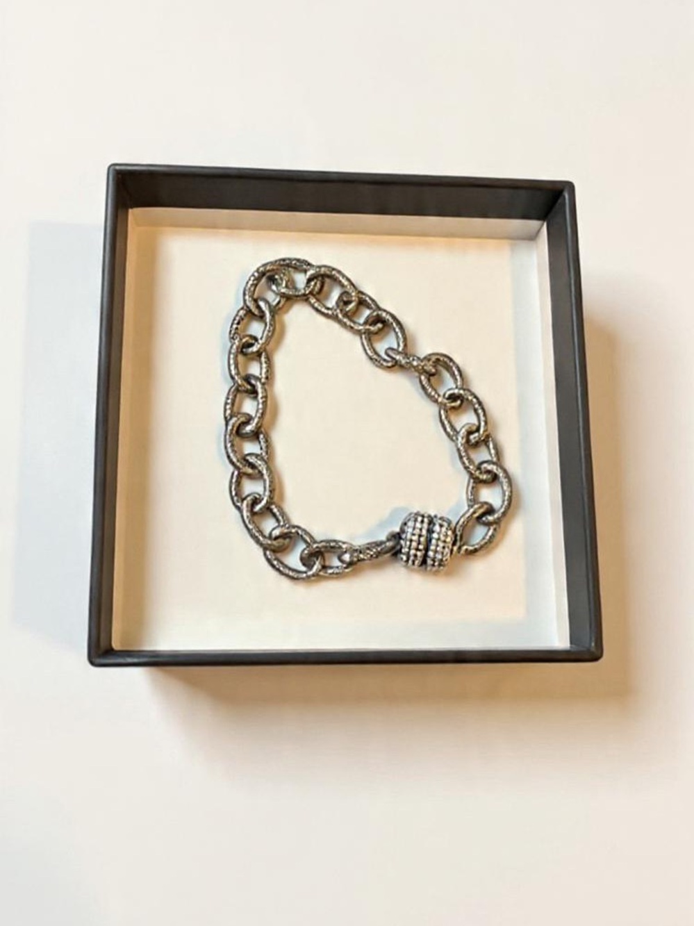 New Freida Rothman black rhodium Chunky Chain Bracelet with magnetic Clasp